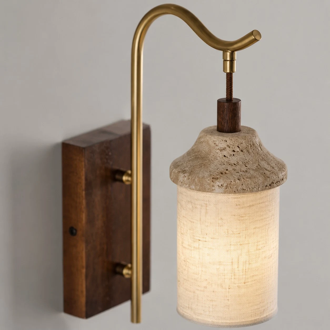 Walnut backplate and brass-tone arm structure