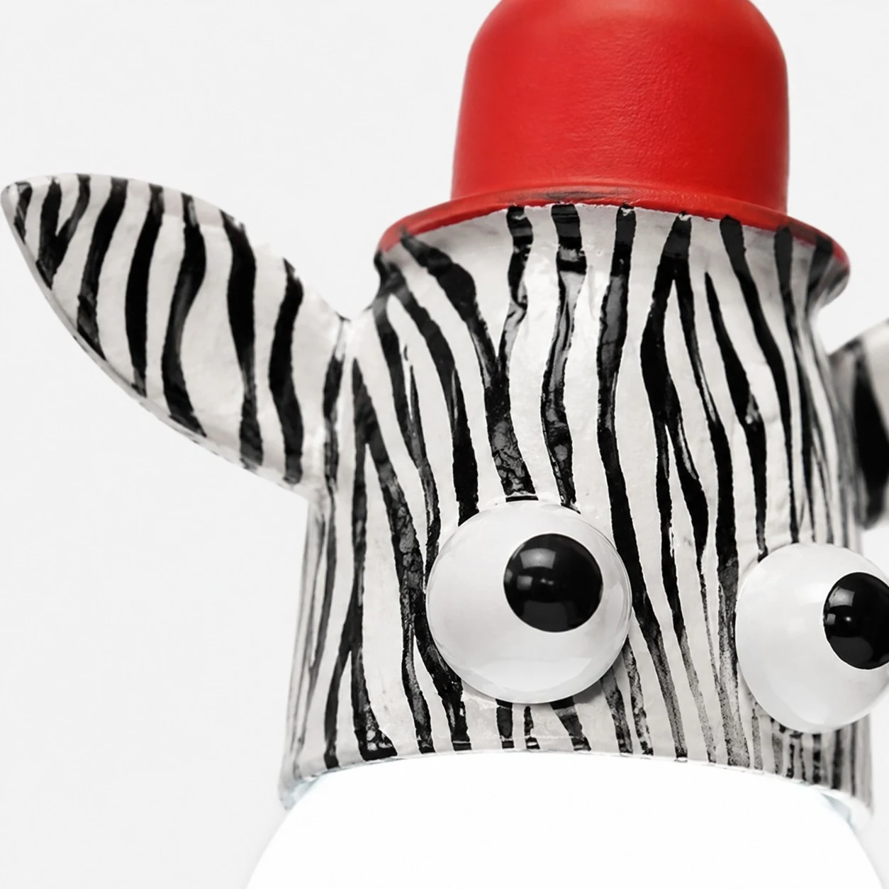 Zebra pendant light detail