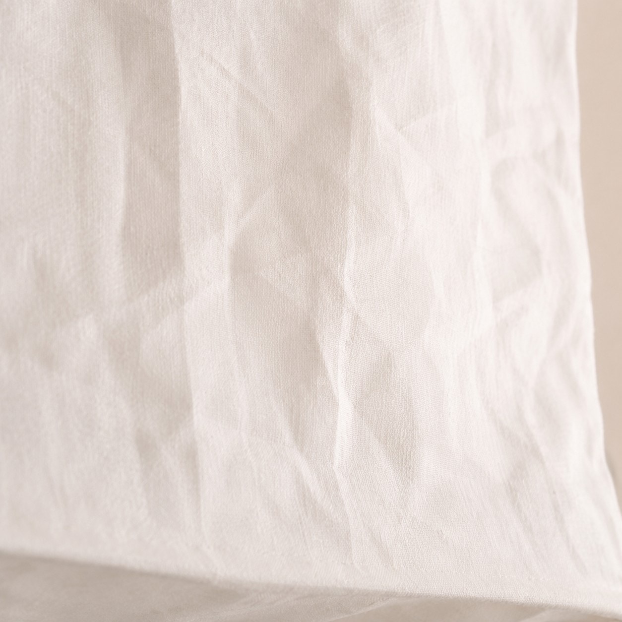 Close view of the natural linen shade texture
